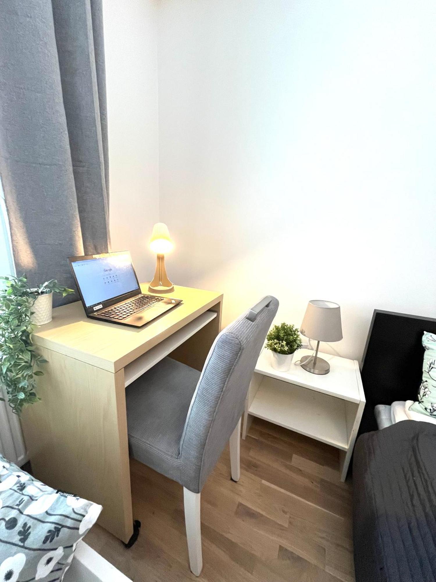 2Br Design Home 400 M From Train Station Tikkurila فانتا المظهر الخارجي الصورة